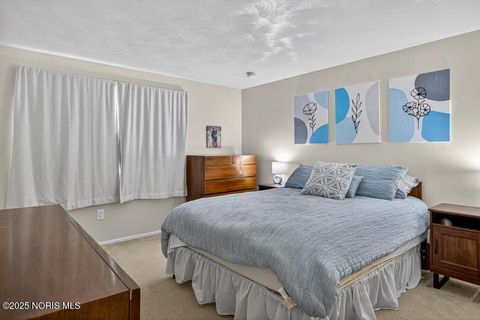 Tiny photo for 538 Cambridge Park, Maumee, OH 43537 (MLS # 10000329)