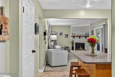Tiny photo for 538 Cambridge Park, Maumee, OH 43537 (MLS # 10000329)