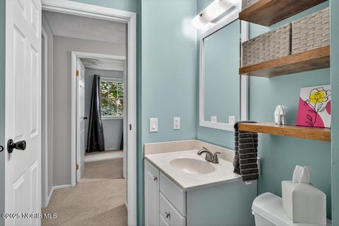 Tiny photo for 538 Cambridge Park, Maumee, OH 43537 (MLS # 10000329)