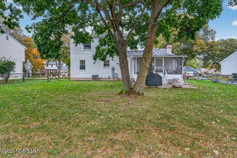 Tiny photo for 538 Cambridge Park, Maumee, OH 43537 (MLS # 10000329)