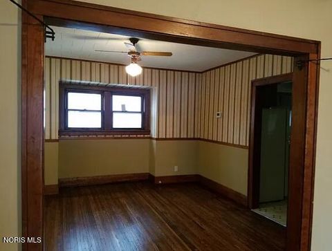 Tiny photo for 1827 Jermain Drive, Toledo, OH 43606 (MLS # 10005877)