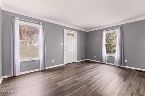 Tiny photo for 3556 Kershaw Avenue, Toledo, OH 43613 (MLS # 10014303)