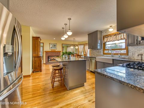 Tiny photo for 13975 Eckel Junction Road, Perrysburg, OH 43551 (MLS # 10003568)