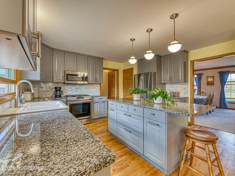 Tiny photo for 13975 Eckel Junction Road, Perrysburg, OH 43551 (MLS # 10003568)