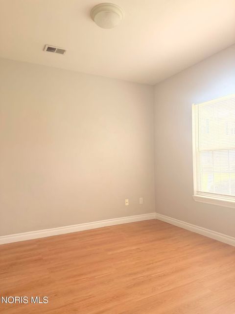 Tiny photo for 6405 Triple Crown Lane, Toledo, OH 43615 (MLS # 10006257)