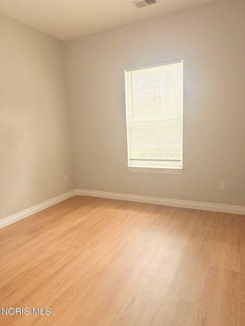 Tiny photo for 6405 Triple Crown Lane, Toledo, OH 43615 (MLS # 10006257)