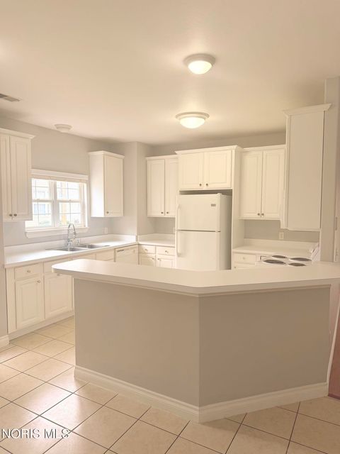 Photo of 6405 Triple Crown Lane, Toledo, OH 43615 (MLS # 10006257)