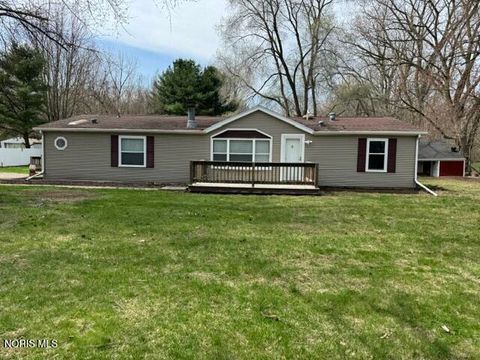 Photo of 9669 County Road 11, Delta, OH 43515 (MLS # 10006305)