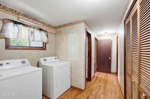 Tiny photo for 334 Elm Street, Fostoria, OH 44830 (MLS # 10013210)