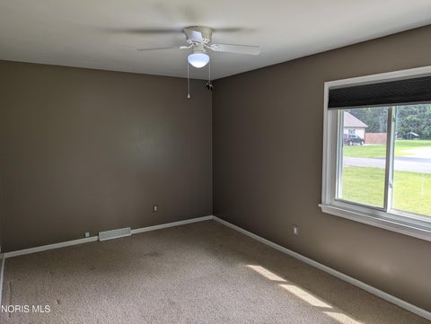 Tiny photo for 906 Fennimore Street, Fremont, OH 43420 (MLS # 10010387)
