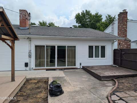 Tiny photo for 906 Fennimore Street, Fremont, OH 43420 (MLS # 10010387)