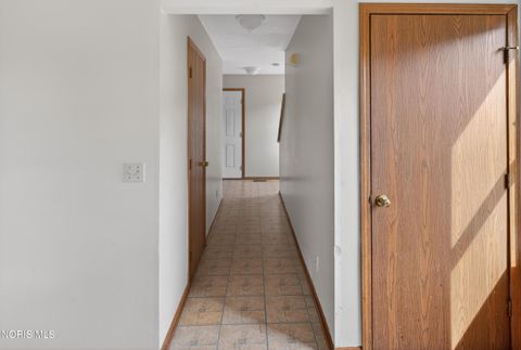 Tiny photo for 2357 Franklin Avenue, Toledo, OH 43620 (MLS # 10005975)