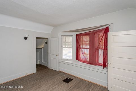 Tiny photo for 3412 Maple Street, Toledo, OH 43608 (MLS # 10002968)