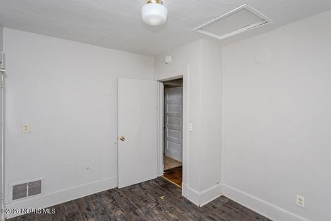 Tiny photo for 3412 Maple Street, Toledo, OH 43608 (MLS # 10002968)