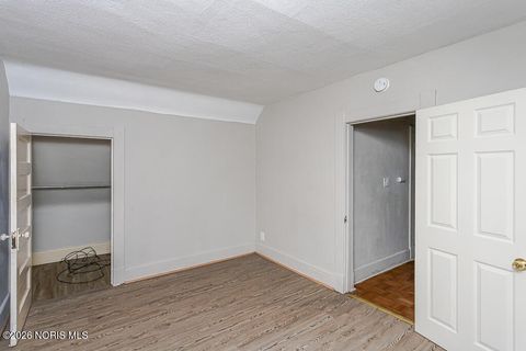 Tiny photo for 3412 Maple Street, Toledo, OH 43608 (MLS # 10002968)