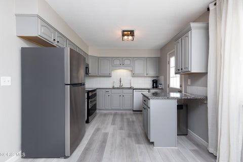 Tiny photo for 15 Duchess Court, Tiffin, OH 44883 (MLS # 10013488)