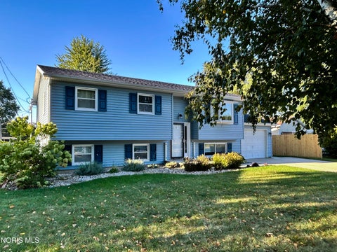 Tiny photo for 15 Duchess Court, Tiffin, OH 44883 (MLS # 10013488)