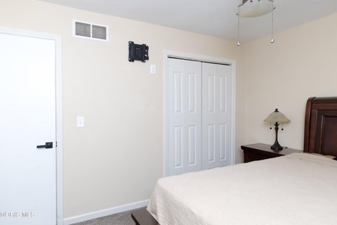 Tiny photo for 15 Duchess Court, Tiffin, OH 44883 (MLS # 10013488)