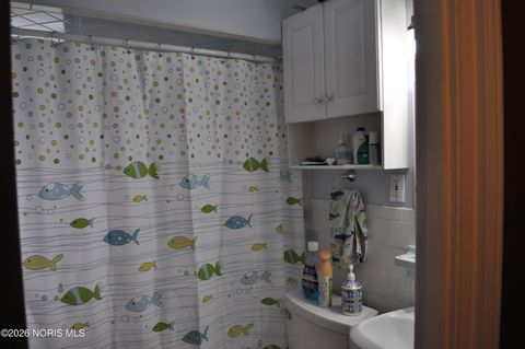 Tiny photo for 334 Waggoner Boulevard, Toledo, OH 43612 (MLS # 10002829)