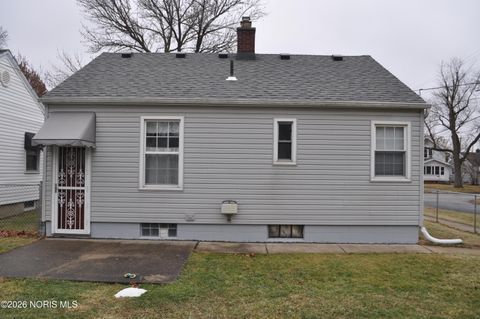 Tiny photo for 334 Waggoner Boulevard, Toledo, OH 43612 (MLS # 10002829)