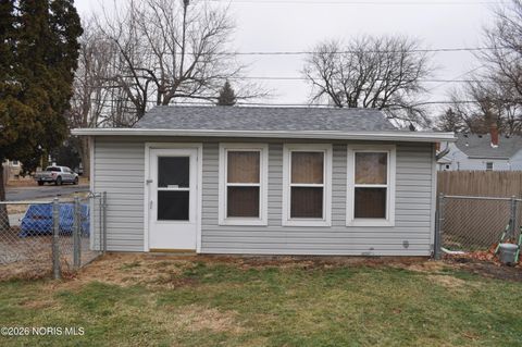 Tiny photo for 334 Waggoner Boulevard, Toledo, OH 43612 (MLS # 10002829)