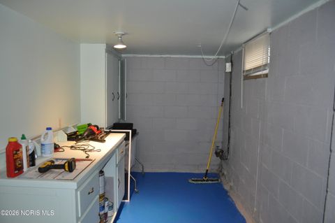 Tiny photo for 334 Waggoner Boulevard, Toledo, OH 43612 (MLS # 10002829)