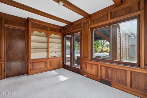 Tiny photo for 2204 Orchard Road, Toledo, OH 43606 (MLS # 10013226)