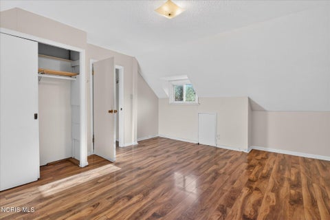 Tiny photo for 2204 Orchard Road, Toledo, OH 43606 (MLS # 10013226)