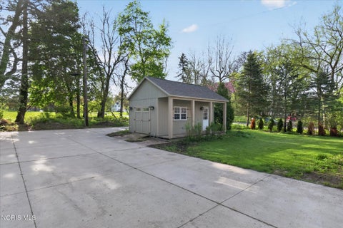 Tiny photo for 2204 Orchard Road, Toledo, OH 43606 (MLS # 10013226)