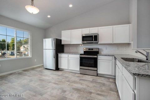 Tiny photo for 320 Crabtree Lane, Delta, OH 43515 (MLS # 10001931)