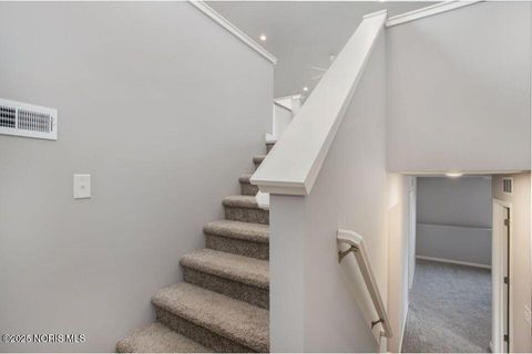 Tiny photo for 320 Crabtree Lane, Delta, OH 43515 (MLS # 10001931)