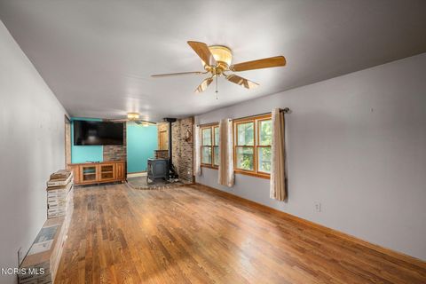 Tiny photo for 3148 Co Rd V, Liberty Center, OH 43532 (MLS # 10011037)