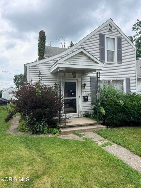 Photo of 424 Highland Street, Defiance, OH 43512 (MLS # 10010479)