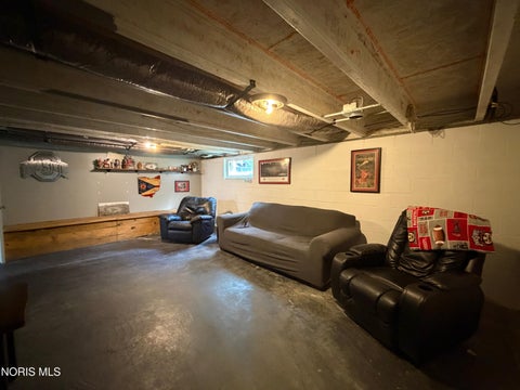Tiny photo for 2505 8 Road, Edgerton, OH 43517 (MLS # 10012368)