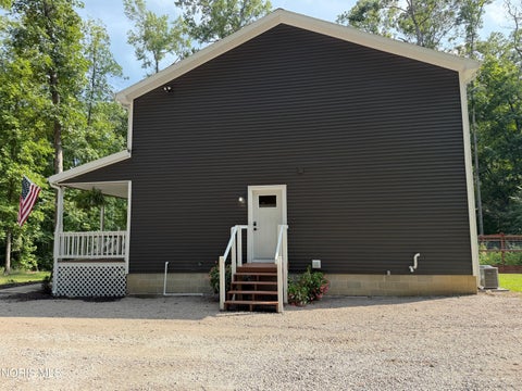 Tiny photo for 2505 8 Road, Edgerton, OH 43517 (MLS # 10012368)