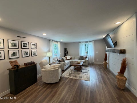 Tiny photo for 2505 8 Road, Edgerton, OH 43517 (MLS # 10012368)
