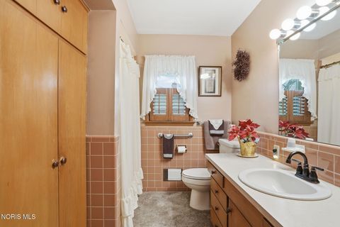 Tiny photo for 630 Winterhaven Drive, Findlay, OH 45840 (MLS # 10005876)