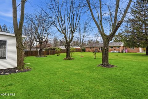 Tiny photo for 630 Winterhaven Drive, Findlay, OH 45840 (MLS # 10005876)