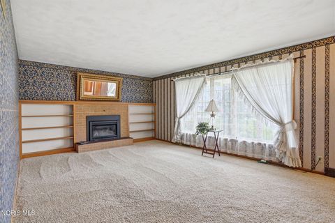 Tiny photo for 630 Winterhaven Drive, Findlay, OH 45840 (MLS # 10005876)