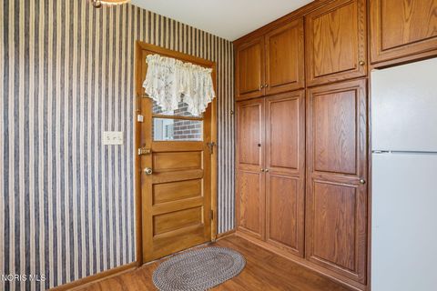 Tiny photo for 630 Winterhaven Drive, Findlay, OH 45840 (MLS # 10005876)