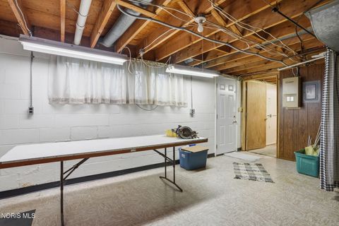 Tiny photo for 630 Winterhaven Drive, Findlay, OH 45840 (MLS # 10005876)