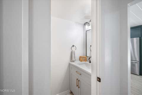 Tiny photo for 40 Naugatuck Way, Waterville, OH 43566 (MLS # 10010473)