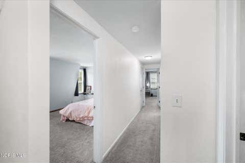 Tiny photo for 40 Naugatuck Way, Waterville, OH 43566 (MLS # 10010473)