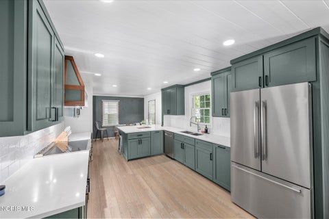 Tiny photo for 40 Naugatuck Way, Waterville, OH 43566 (MLS # 10010473)