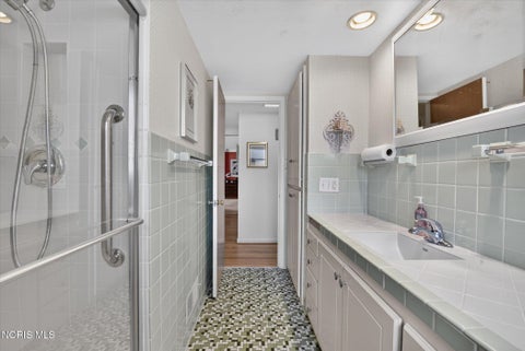 Tiny photo for 2845 Isha Laye Way, Toledo, OH 43606 (MLS # 10012631)