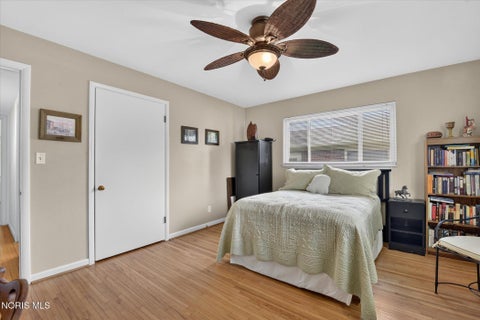 Tiny photo for 2845 Isha Laye Way, Toledo, OH 43606 (MLS # 10012631)