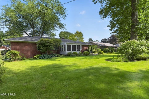 Tiny photo for 2845 Isha Laye Way, Toledo, OH 43606 (MLS # 10012631)