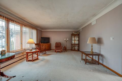 Tiny photo for 30236 Lemoyne Road, Walbridge, OH 43465 (MLS # 10005128)