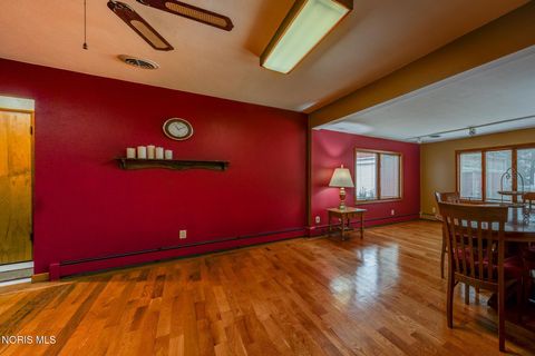 Tiny photo for 30236 Lemoyne Road, Walbridge, OH 43465 (MLS # 10005128)