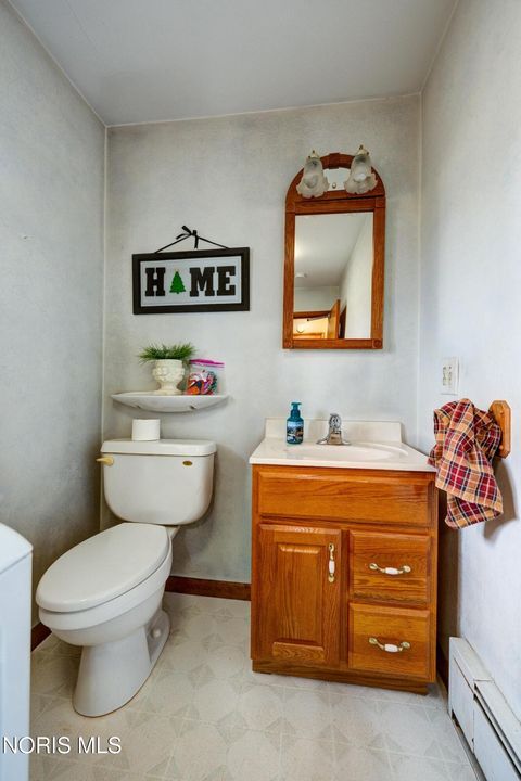 Tiny photo for 30236 Lemoyne Road, Walbridge, OH 43465 (MLS # 10005128)